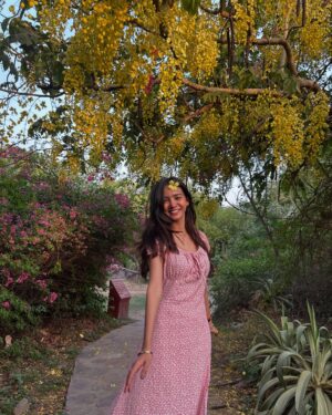 Tanya Singh Instagram - Every flower blooms in its own time🌼❤️✨