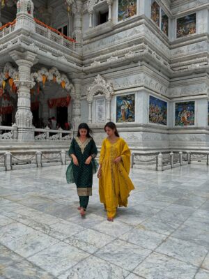 Tanya Singh Instagram - प्रेम भूमि 🕊️🪈🦚

Beautiful suits from @vredevogel 🌻🫠💛