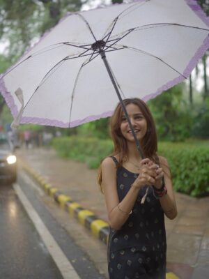 Tanya Singh Instagram - The best kind of therapy: soft rain and a free heart💙 ☔️ 🌻🫶🏻❤️