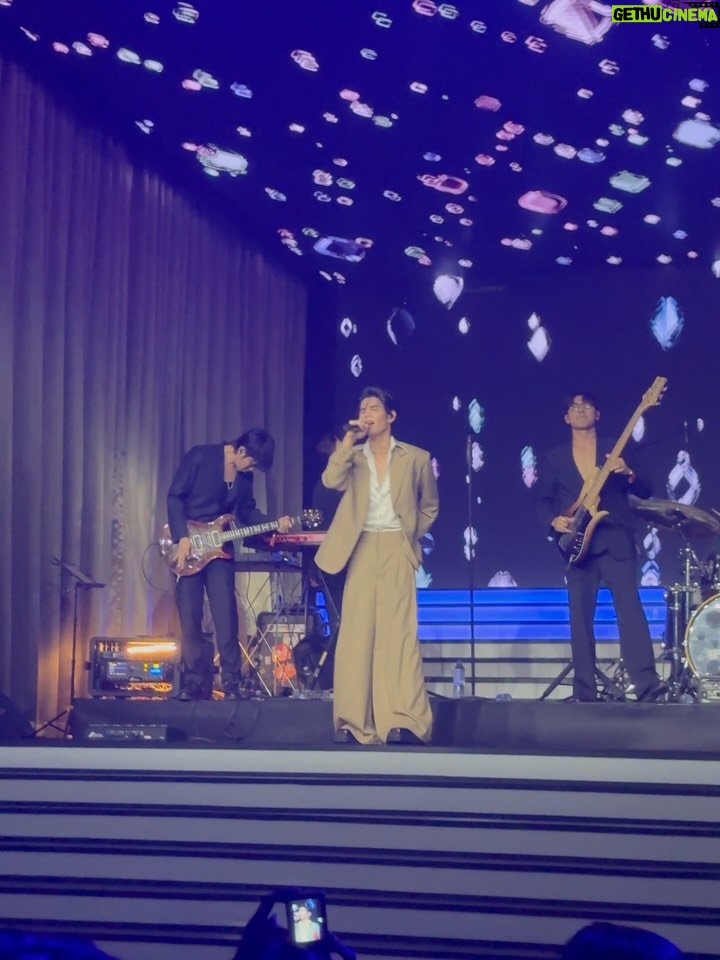 Tata Young - 2.1K Likes - September…Events Concert FastFood Friends & Family ♥️