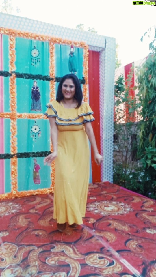 Teena Rathore - 1K Likes - When you're ready for anchor show and have time to make reel..... Tum Tum
#tumtum #tumtumsong #anchorlife #anchorshow #weddingemcee #weddingseason #indianwedding #weddinginspiration #funmood #instamoment #instareels #instagood