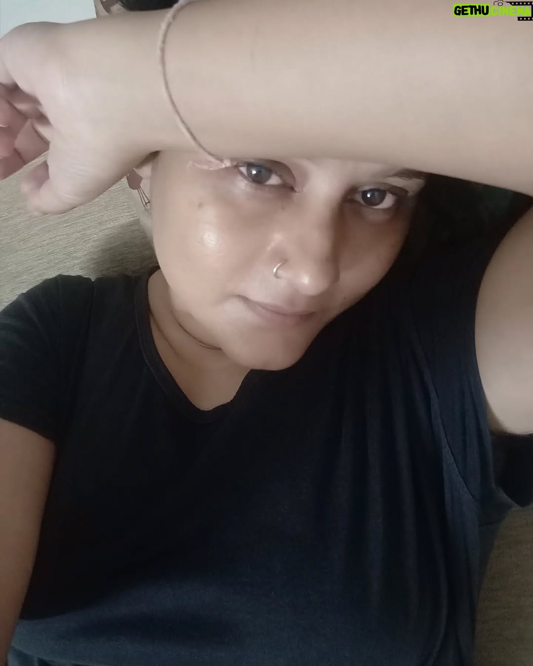 Teena Rathore - 879 Likes - Good night Sweet dreams..... Wait ... Let me take a selfie.....😉😉😉.

#instagood #instamood #nightvibes #goodmoods #nightpics #selflove #selfcare #lookbook #nightstories