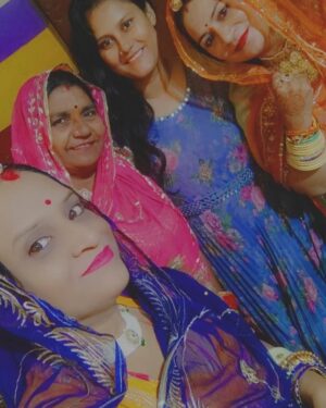 Teena Rathore Instagram - Bhatiji baisa ro byaah....
Megha Singh & Chetna Singh
Wedding season.
#familywedding #weddingseason #family #familytime #tradditionalwedding #rajasthaniculture #marwadistyle