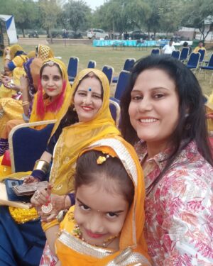Teena Rathore Instagram - Bhatiji baisa ro byaah....
Megha Singh & Chetna Singh
Wedding season.
#familywedding #weddingseason #family #familytime #tradditionalwedding #rajasthaniculture #marwadistyle