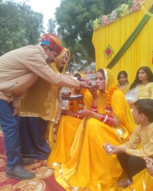 Teena Rathore Instagram - Bhatiji baisa ro byaah....
Megha Singh & Chetna Singh
Wedding season.
#familywedding #weddingseason #family #familytime #tradditionalwedding #rajasthaniculture #marwadistyle