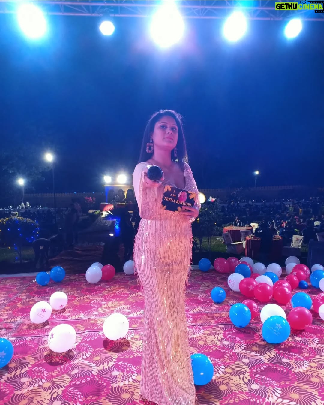Teena Rathore - 699 Likes - Hosted IPCA Star Awards Nights @hotelheritageinnjaisalmer

#anchorshow #anchorlife #weddingseason #emceejodhpur #jodhpuranchor #jaisalmerdiaries #weddingseason #anchoring #instagood #instamood