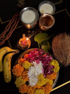 Teesha Sikri Instagram - Shiv Shakti 🔱🤍✨
As the sacred month of Sawan begins, may Lord Shiva’s divine grace illuminate your life with joy in every breath, health in every heartbeat, and prosperity in every step!