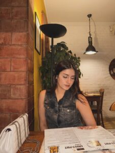 Actress Teesha Sikri HD Photos and Wallpapers July 2025