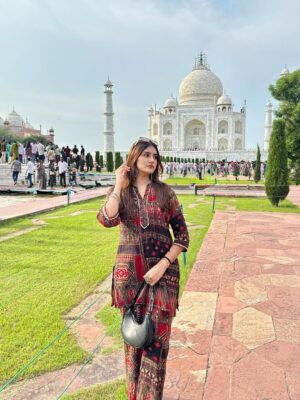 Teesha Sikri Instagram - seeking beauty in the lil things