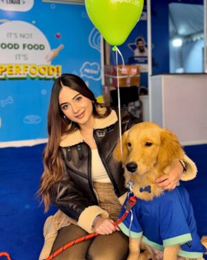 Teeya Chawla Instagram - 𝓽𝓮𝓷𝓾 𝓼𝓪𝓷𝓰 𝓻𝓪𝓴𝓱𝓷𝓪 🤍