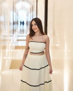 Actress Teeya Chawla HD Photos and Wallpapers July 2025