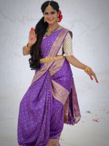 Actress Tejaswini Gowda HD Photos and Wallpapers September 2025