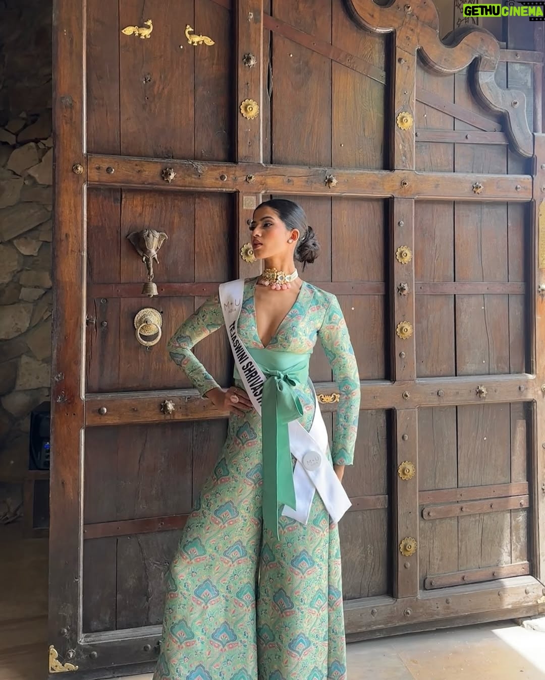 Tejaswini Shrivastava - 5.2K Likes - Embracing cultural vibes in this stunning ethnic jumpsuit ✨
Feeling bold, beautiful, and connected to traditions. 

Wearing : @isshrabyishwari 
neck Choker by : @ranisabangles 

@missuniverseindiaorg @glamanandsupermodelindia @beautyhigh.in . #missuniverseindia2024