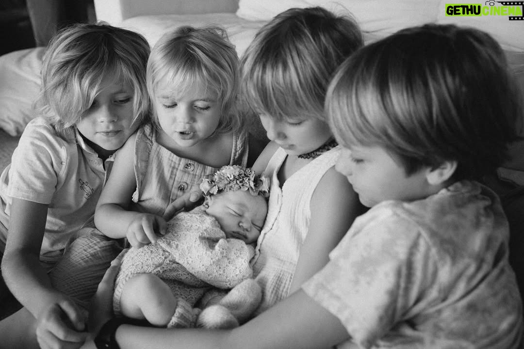 Teresa Palmer - 124.2K Likes - Welcoming our baby GIRL!! 
✨🪷 Lotus Bloom Palmer 🪷✨
She arrived early yesterday morning with the sun after a beautiful home waterbirth. 
Three girls, Three boys 🥹
Feels like we’re dreaming. 

September 19th. 8lb 2oz/3.7kg. 5:40am 

Our birth team held us in every way, forever grateful to the greatest team that exists 💓 Libby Lamb @lamb.libby, the beautiful Julie Schiller of @midwise.julie (our 4th birth together!) and our birth photographer/doula Jerusha Sutton @jerushasutton. I felt so strong, at ease and empowered in your care and it led to us having the birth of our dreams. Thank you 🙏🌈 Photos by @jerushasutton 

#dreamswork #surprisegender #birth #homebirth