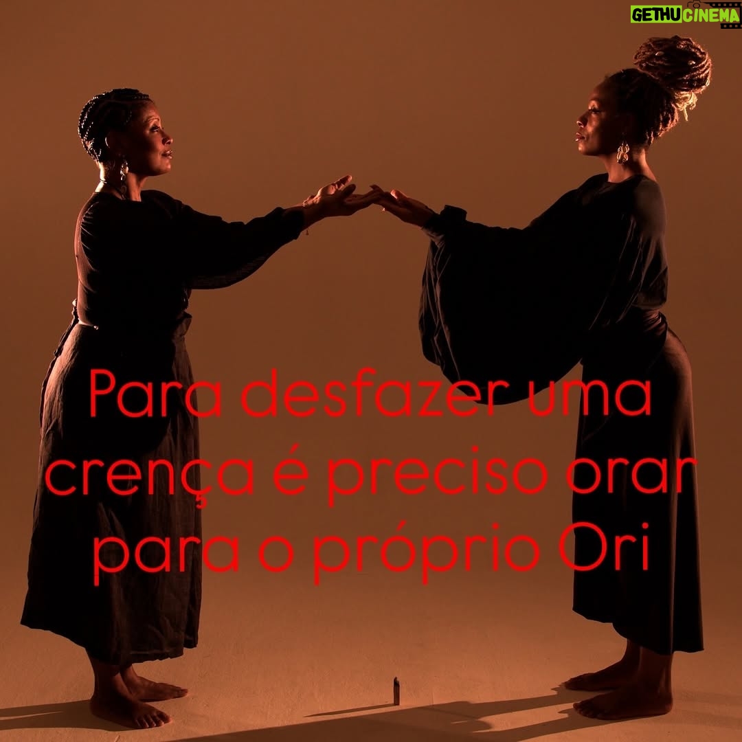 Thalma de Freitas - 2K Likes - Thalma & Amaro Freitas 
‘Não Foi em Vão’ 

Direção artística e voz Thalma de Freitas

Musa Bailarina Grécia Catarina
@greciacatarina 

Arranjo e execução deslumbrante 
Amaro Freitas 
@amarofreitaspiano 

Mixagem Gustavo Ruiz @gustavoruizchagas 

Direção Cinematográfica Ivan Altman 
@ivanaltman 

Gravação Amaro Freitas, Estudio Carranca
Gravação Thalma, estúdio da pra virada

Master Felipe Tichauer @redtraxxmastering 
/ Red Traxx Music Inc

Figurino Tricia de Freitas @Triciadefreitas

Direção de arte @Thalma de Freitas

Capa Thea Severino @theaseverino 

Estúdio @estudioum.bigo

Produtora @chorandoalto

Selo Brazilla Music Collective
Editora Brazilla Publishing 
Distribuidora  Sonora 

Agradecimentos
Laércio Costa - @78rotacoes 
Lu Lopes @lulopescultural 
Piki de Freitas @pikidefreitas 
Dani Benoit @dani_bueno_benoit 
Mari Lemos @lemosmarilemos 
Piky Candeia @pikycandeias.comunicacao 
Marcela Godoy @marcelagodoysp 
Guta Braga @gutabraga 
Jão Vicente
Carlos - Estúdio Carranca
Thiago ‘Big’ Rabello @bigrabello 

Agradecimento a todxs que já ouviram e estão repostando no Stories ou no Feed ❤️‍🔥🙌🏾

Asè
T.