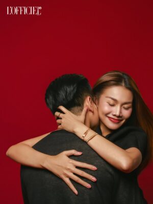 Thanh Hang Instagram - Luôn đầy cam kết và niềm tin. LOVE ❤️ @cartier 
#ThanhHang #cartiervn #cartierlove #loveunlimited #lofficielvietnam