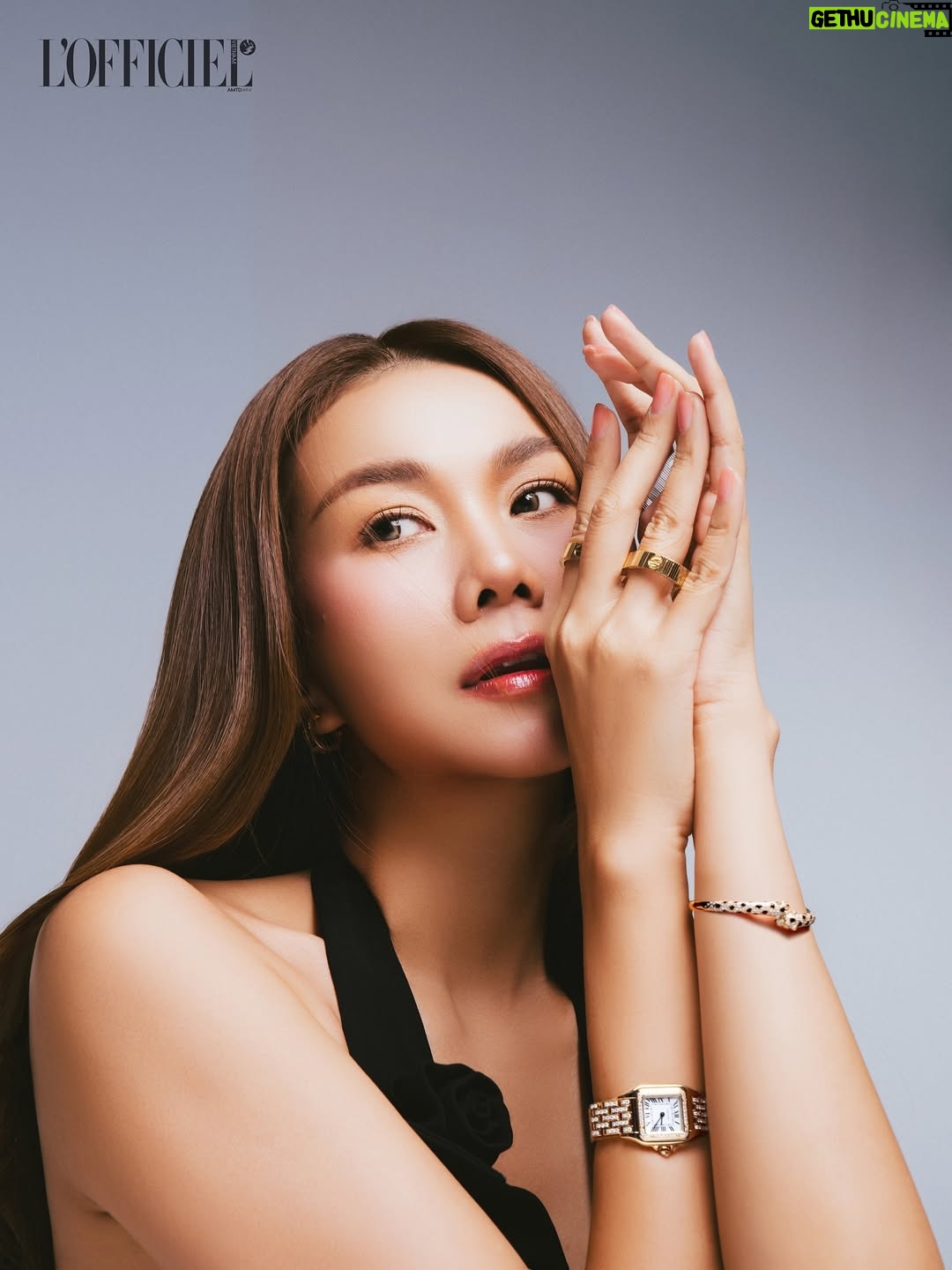 Thanh Hang - 12.3K Likes - Luôn đầy cam kết và niềm tin. LOVE ❤️ @cartier 
#ThanhHang #cartiervn #cartierlove #loveunlimited #lofficielvietnam