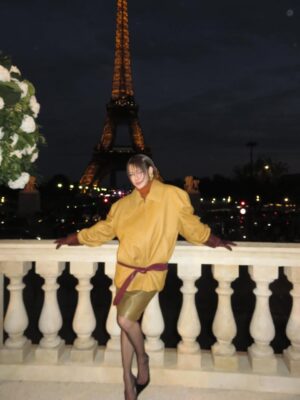Thasorn Klinnium Instagram - Emiamily in Paris with @ysl 🖤

#SAINTLAURENT #YSL @YSL
#YSLWOMENSUMMERXEMI
