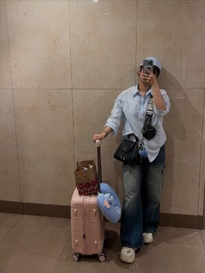 The Rebel Kitten Instagram - ā¢ā¢ Airport Diaries āļø š¦š«
My Last Day In UAE #photodump š¦šŖ
.
.
.
.
.
#aliaindubai #uae #travel #traveller #wanderer #airportlook #airport #wanderlustbarbie #explore #exploredubai #dubaiš¦šŖ