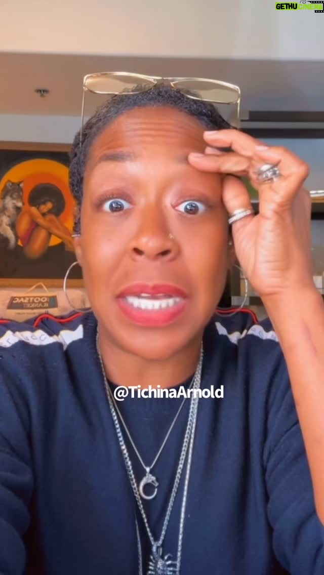 Tichina Arnold - 39.6K Likes - I’m trying my best to be kind & age gracefully but my cast mates keep pulling me back. Dammit! #TransitioningHair #NaturalHair