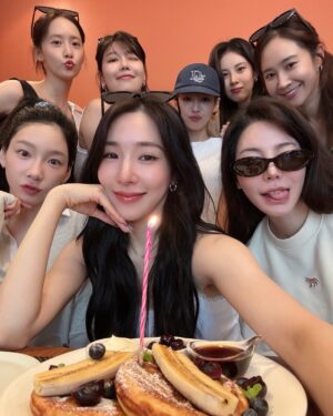 Tiffany Young Instagram - yay its august 🦁