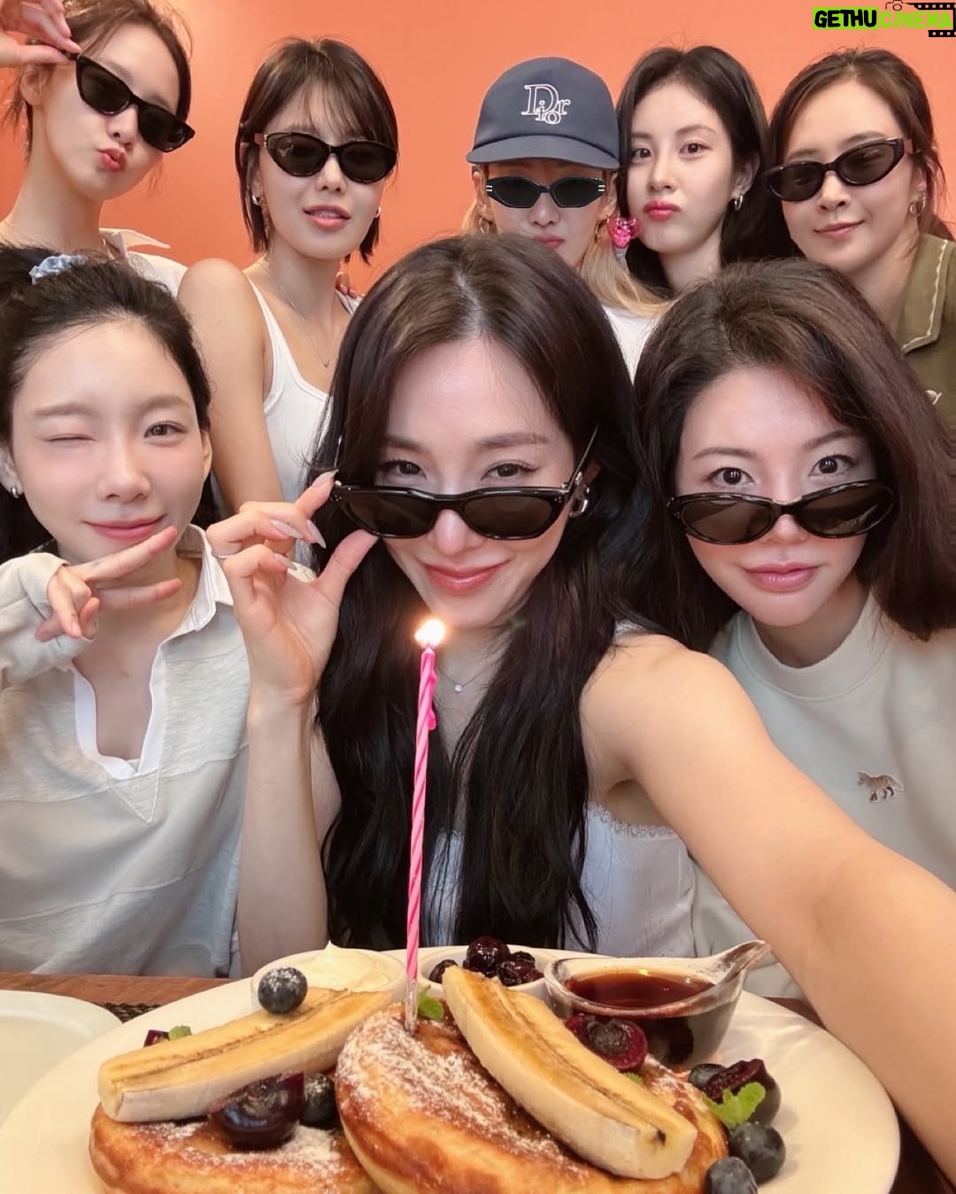 Tiffany Young - 610.1K Likes - yay its august 🦁