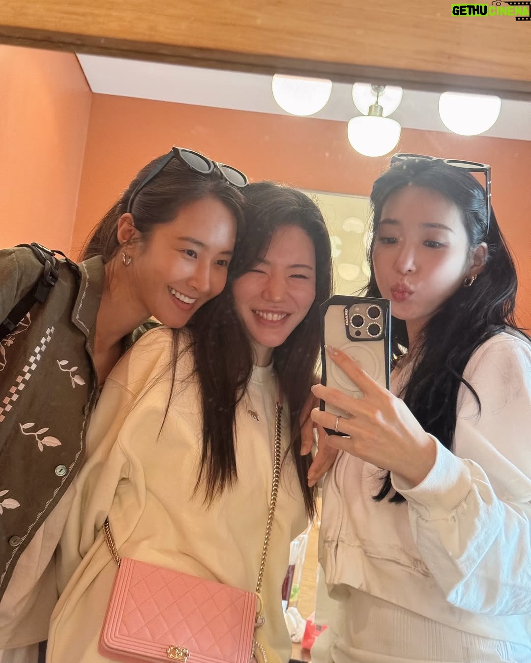 Tiffany Young - 610.1K Likes - yay its august 🦁