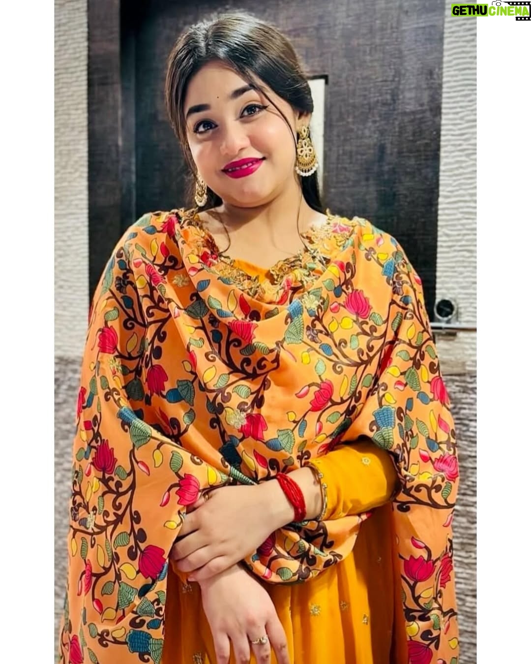 Titas Adhikary - 3 Likes - 🧡🌷
@bongcrush.insta @bongbeautyangels @the.bongo.sundori @the.bongo.naari @the.bong.sundori @bongbeautyangels @bongcrush.insta @bong.divas @bong_chitrography @bong.calcutta @bongo_clicks @bongogirl33 @bongosundori @bongo_beauty_official @bong_beauty_photographey @calcuttacanvasofficial @kolkatar_golpo @thekolkatabuzz @southindia_jewels @southindianbrides @the_heritage_of_kolkata @kolkata_chitrography @kolkataportraits @kolkata_city_official @kolkata_photography_ @kolkataphotodiary @kolkataphotosociety @kolkata__photography__ @kolkata.pixel.official @kolkata.diaries__ @kolkatasutralifestyle @kolkata.connection @calcutta_chitrakatha @calcuttacacophony @ig_calcutta @calcutta_aesthetics @calcutta_spectrum @calcutta_igers @calcuttaphotozone @maybelline @lakmeindia @sareeaddict.in @sarees.blouses @instagram @creators @indian.photo @indian.photography @indianphotographyhub @indian.photographers.society 
#beauty #beautiful #traditional #like #like4like #follow #followers #followforfollowback #ootd #smile #indianwear #insta #instamood #instapic #instagram #instafashion #fashion #instalike #instagood #lifestyle #south #bong #bongbeauties #bengali #cute #kolkata #viral #photoshoot #photography #photoftheday