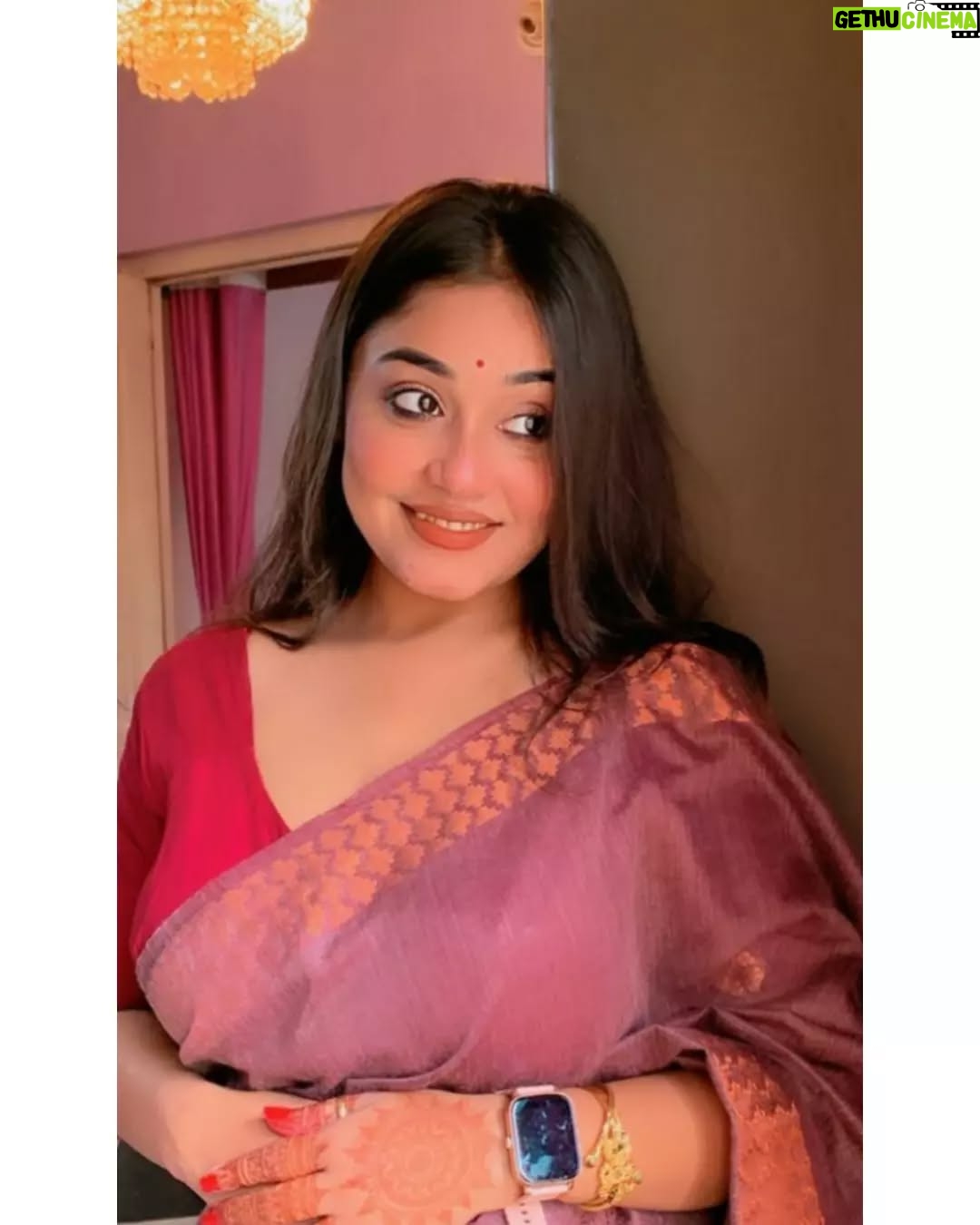 Titas Adhikary - 2.8K Likes - ❤🥰
@itzdebduttaofficial 😘
▪️
▪️
@thekolkatabuzz @kolkatas.illusion @kolkatar_golpo @the_heritage_of_kolkata @kolkata.connection @things2doinkolkata @kolkata_city_official @kolkatar.utsab @hashtagkolkatalifestyle @kolkata_lovers_ @kolkatar_frame @kolkata_oikkotaan @kolkata_calcutta_city @the_anurage_kolkata @kolkataportraits @calcuttacanvas @kolkata_chitrography @wahhkolkata @ekolkataa @kolkata_photography_ @in_kolkata @calcutta_spectrum @ig_calcutta @calcuttacacophony @calcutta_atmosphere @calcuttatrending @calcutta_aesthetics @explore_calcutta @calcutta_minimalism @calcutta.ports @indian.photography @calcutta_igers @bong.calcutta @the.bong.sundari @bong.divas @bongo.beauties @bong_crush_ @bong_angels @bong_saree_reels @bong_senoritas @the.bongo.naari @bongo_saree_beauty @bongobeauties @sexy_bong_shoutouts @bongsundori.in @the.bongo.naari @the_bongo_sundari @the.bongo.konya @bongo_clicks @the.bongo.diva @instagram @creators @maybelline @lakmeindia 
▪️
▪️
#love #likesforlike #beauty #brothersisterlove #bonggirl #bongbeauties #bong #sareedraping #sareelovers #saree #smile #sareefashion #foryou #foryoupage #follow #fyp #fashion #explore #explorepage #instagood #influencer #instafashion #instagram #instadaily #viral #desi #photooftheday #photography #traditional #curvygirl