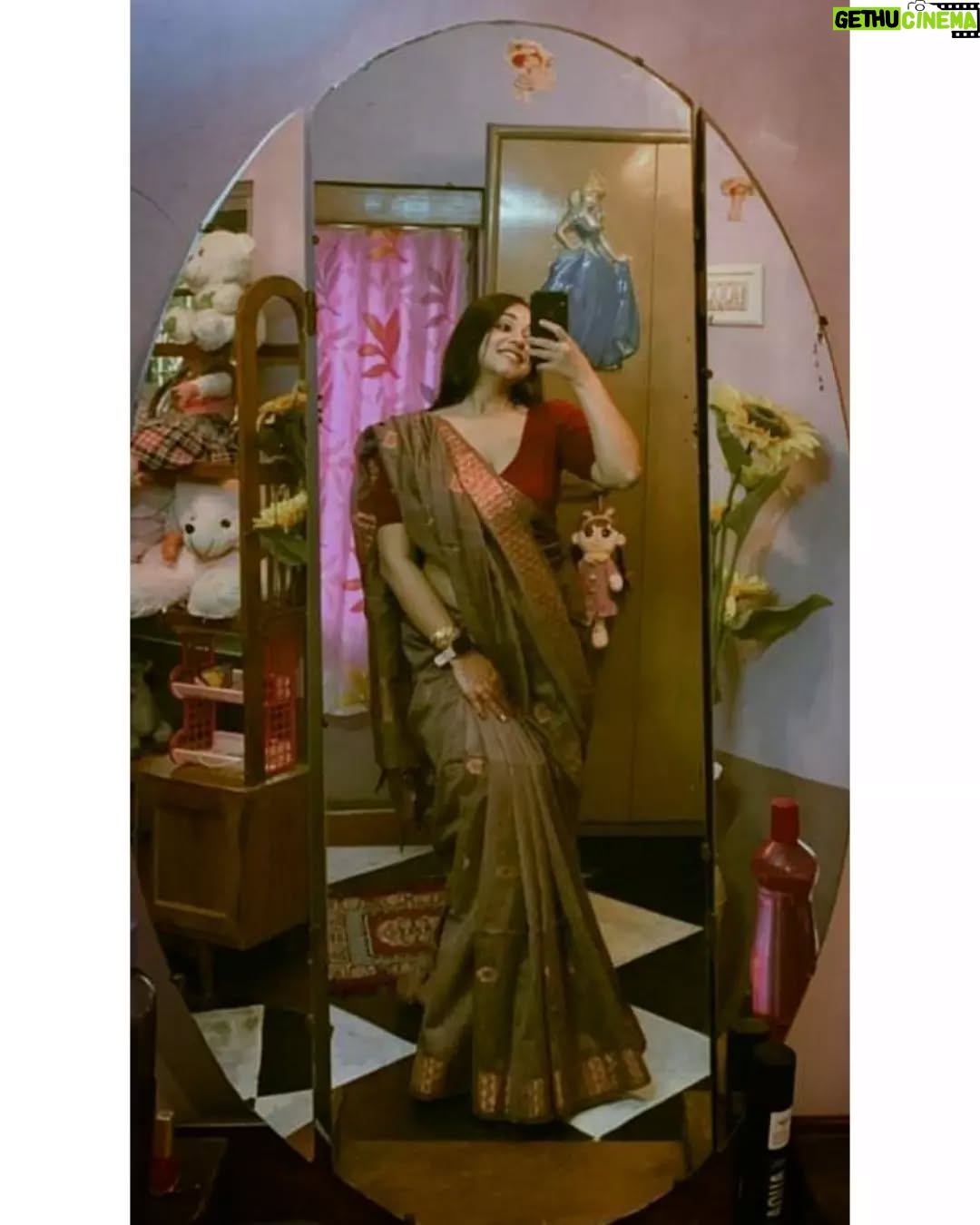 Titas Adhikary - 2.8K Likes - ❤🥰
@itzdebduttaofficial 😘
▪️
▪️
@thekolkatabuzz @kolkatas.illusion @kolkatar_golpo @the_heritage_of_kolkata @kolkata.connection @things2doinkolkata @kolkata_city_official @kolkatar.utsab @hashtagkolkatalifestyle @kolkata_lovers_ @kolkatar_frame @kolkata_oikkotaan @kolkata_calcutta_city @the_anurage_kolkata @kolkataportraits @calcuttacanvas @kolkata_chitrography @wahhkolkata @ekolkataa @kolkata_photography_ @in_kolkata @calcutta_spectrum @ig_calcutta @calcuttacacophony @calcutta_atmosphere @calcuttatrending @calcutta_aesthetics @explore_calcutta @calcutta_minimalism @calcutta.ports @indian.photography @calcutta_igers @bong.calcutta @the.bong.sundari @bong.divas @bongo.beauties @bong_crush_ @bong_angels @bong_saree_reels @bong_senoritas @the.bongo.naari @bongo_saree_beauty @bongobeauties @sexy_bong_shoutouts @bongsundori.in @the.bongo.naari @the_bongo_sundari @the.bongo.konya @bongo_clicks @the.bongo.diva @instagram @creators @maybelline @lakmeindia 
▪️
▪️
#love #likesforlike #beauty #brothersisterlove #bonggirl #bongbeauties #bong #sareedraping #sareelovers #saree #smile #sareefashion #foryou #foryoupage #follow #fyp #fashion #explore #explorepage #instagood #influencer #instafashion #instagram #instadaily #viral #desi #photooftheday #photography #traditional #curvygirl