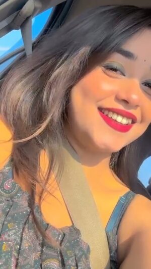 Titas Adhikary Instagram - Jeno tomari kache..❤
▪️
▪️
@the.bong.sundori @the.bong.sundari @bongo.beauties @bong_crush_ @bong_angels @bongogirlss @bong_saree_reels @the.bongo.naari @bong_fashion_bloggers @bongobeauties @bestbongz @best_of_bong @the.bongo.beauty @the.bong.diva @instagram @creators @maybelline @lakmeindia
▪️
▪️
#likesforlike #love #smile #instafashion #instagood #influencer #instagram #instalike #beauty #bong #beautiful #bongbeauties #bonggirl #kolkatabuzz #kolkata #kolkatadiaries #tollywood #trending #traditional #reels #reelindia #reelsinstagram #reelitfeelit #explore #explorepage #foryou #foryoupage #follow #fyp #fashion