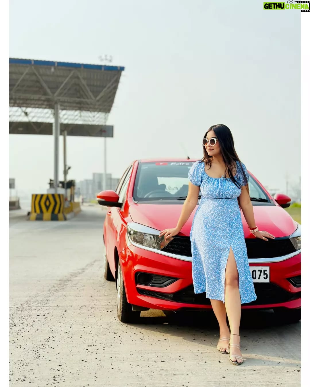 Titas Adhikary - 1.8K Likes - 💙🌼
▪️
▪️
@the.bong.sundori
@best_of_bong @the.bongo.naari @bong.divas @the.bongo.konya @bongo.beauties @bongosundori @bongobeauties @bongo_clicks @the.bongo.sundori @bong_crush_ @bongdivass @sexy_bong_shoutouts @bong.actress @_hot.bongo.beauties_ @the.bongo.naari @the.bongo.konya @the.bong.sundori @bongo_saree_beauty @bongogirl33 @bongosundori.in @bestbongz @maybelline @lakmeindia @instagram @creators @thekolkatabuzz @kolkatas.illusion @the_heritage_of_kolkata @kolkata.connection @kolkatar_golpo @kolkata_city_official @kolkata_goli @kolkata_chitrography @ekolkataa @calcuttacanvasofficial @kolkatar_samikoronn @kolkata_oikkotaan @kolkatar_frame @wow.kolkata @thisiskolkata @kolkata_photography_ @kolkata_calcutta_city @calcutta_spectrum @ig_calcutta @calcuttacacophony @calcutta_atmosphere @calcutta_aesthetics @calcuttatrending @calcutta_minimalism @explore_calcutta @calcutta_clicks @calcutta_chitrakathaa @bong.calcutta @indian.photography @portait_models @portraitszoom 
▪️
▪️
#love #smile #travelphotography #viral #happy #cute #instagram #instadaily #instagood #instalike #insta #instafashion #photography #photooftheday #pose #style #summer #ootd #lifestyle #likesforlike #fitness #fyp #fashion #foryou #follow #beautiful #beauty #bongbeauties #bong #hair