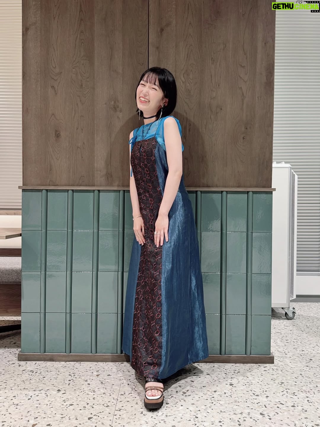 Tomoyo Kurosawa - 3K Likes - アークナイツ　
楽しんでいただけていますか？

最終回に向けて、チェン役の石上静香さんと取材していただきました。
ずったさんにお会いできてとても嬉しかったな。

其処此処で見かけるかと思いますので、是非物語を楽しむ糸口にしていただければと思います。
アークナイツのアニメ製作チームってものすごいんです。
何度も観ていただくの、おすすめです。

ワンピース　@sahara_japon 
　　　　　　@marte_vintage 
イヤリング　@sommet11kuko 
　　　　　　@karhtu_press 
リング、ブレスレット　@warmth.tokyo