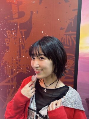 Tomoyo Kurosawa Instagram - ⚡️

『DIGIMON BEATBREAK』
第一話先行上映会に登壇しました。

10月5日より毎週日曜　朝９時OAです！
ニチアサ！ニチアサ！

#デジモン

・・・・・・・・・・・・・・・・・・・・

パーカー　
@nontokyo_official 
ワンピース、パンツ
@8_1eightone 
チョーカー、イヤリング
@ciascuno.s 
星リング
@33club.jp 
ガーネットリング
@acuteaccent_official
