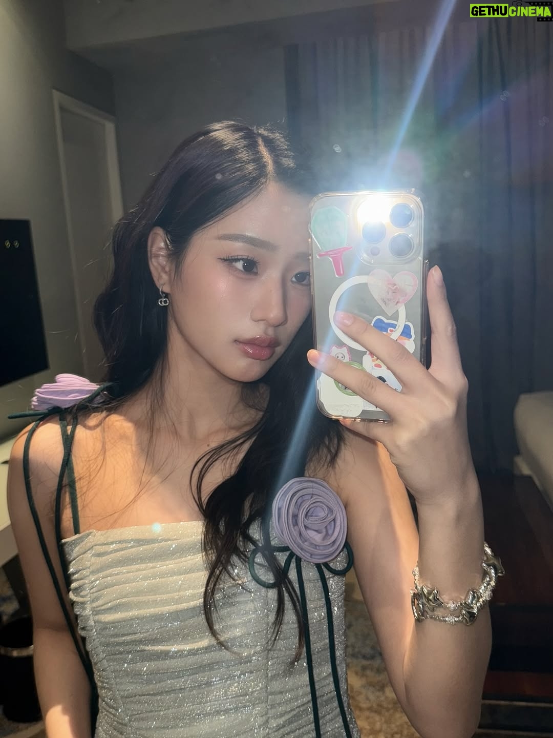 Tontawan Tantivejakul - 515.8K Likes - Aku sangat bahagia. Terima kasih, sayang´͈ ᵕ `͈ ♡°◌̊ #intuyou