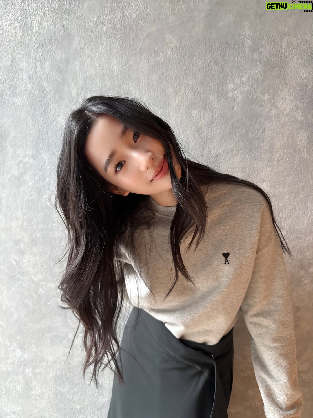 Tontawan Tantivejakul - 1.9 Million Likes - @bbrightvc @amiparis @voguethailand