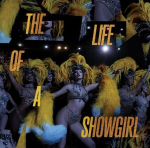 Tori Evans Instagram - “Baby, that’s show business” ✨
.
.
.
Somebody PINCH ME 🤩 Yall this had to come into the feed !

Still not over this and probably won’t be for a very long time✨

Forever grateful to this incredible woman and the artists I’m surrounded by that I get to call family. 🫶🏾

 Yall I know this cover is sold out but are yall ready for this album drop on Oct. 3rd?!!! 😱😱😱🙌🏾🙌🏾🙌🏾

Xoxo
T