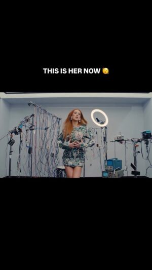 Trevi Moran Instagram - Music video on @youtube ❤️ | @trevimoran
.
.
.
#xfactor #realitytv #transformation #trevimoran #reels #explore