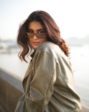 Trisha Shetty Instagram - aaja meri gaadi mein baith ja