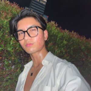 Tushaar Jayaprakash Instagram - slow hands