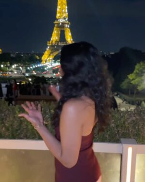 Tushita Shrivastav Instagram - a quick evening in paris ✨
in my travel bug era & it was so magical to finally check paris off my bucket list ✅ literally felt like a little kid screaming when i finally saw the Eiffel Tower with my own eyes 😅 been loving exploring diff cities and seeing how differently people live around the world - can’t wait for the next stop: madrid!!!