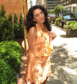 Tushita Shrivastav Instagram - no such thing as lowkey during leo szn ♌️ 🦁
orange dress: @peppermayo
black dress: @asos
red dress: @babyboofashion