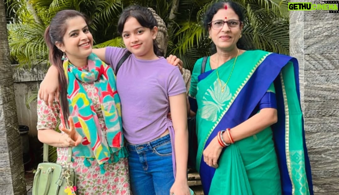 Twinkle Mishra - 1K Likes - 🧿❤️