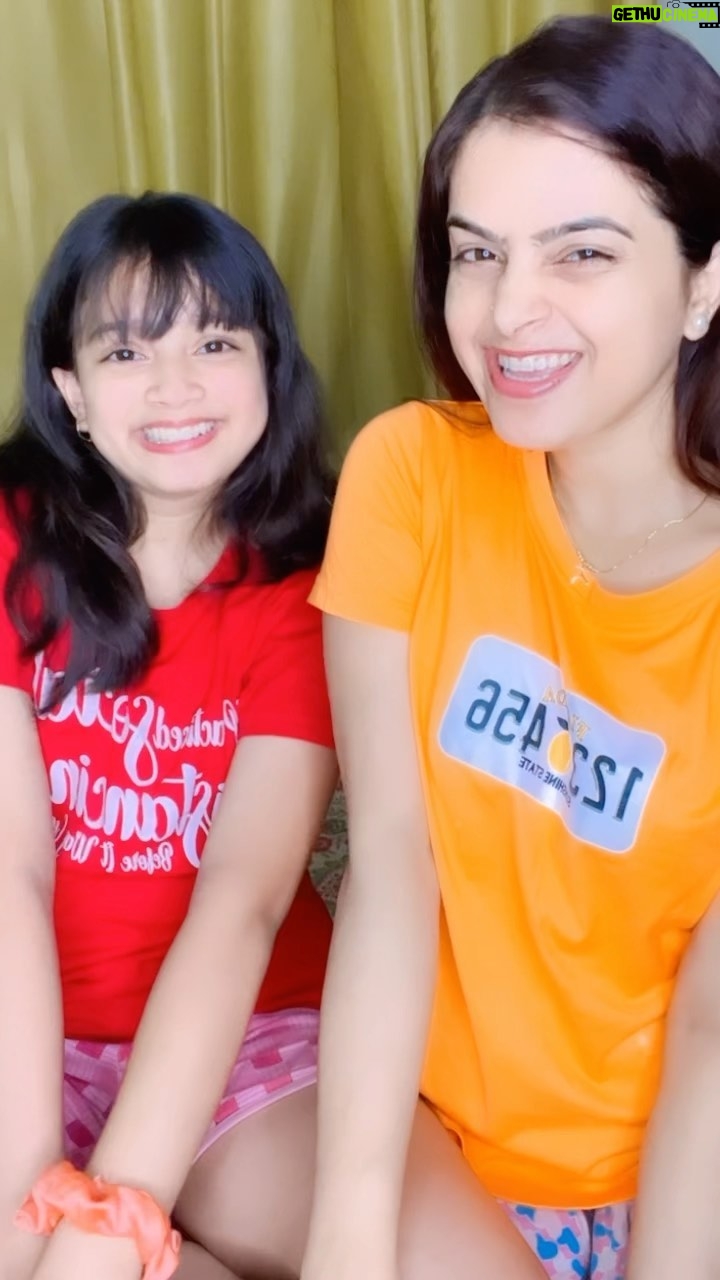 Twinkle Mishra - 2K Likes - Mehak jaoon mai aaj toh asise👩‍👧👩‍❤️‍👩

#momdaughter