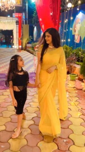 Twinkle Mishra Instagram - Tere alawa koi bhi Khwaish
Nehi hai Baki dil mai❤️
#pyarikrishu