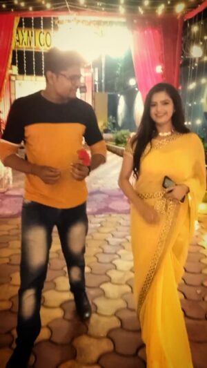 Twinkle Mishra Instagram - With d 90s superhit Actress Twinkle di ❤️🙏