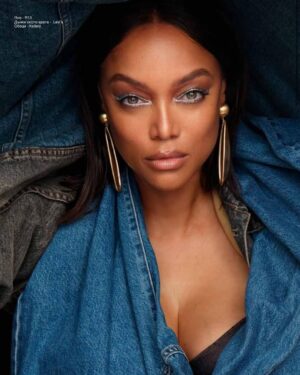 Tyra Banks Instagram - 👖 

@wilfordlenov draped me all up in them👖 for @glamourbulgaria. 
📸: @fadilberishaphotography