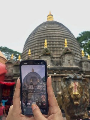 Udita Goswami Instagram - Quick 48 hours in the beautiful Shillong and Maa Kamakhya Darshan. ❤️🌸