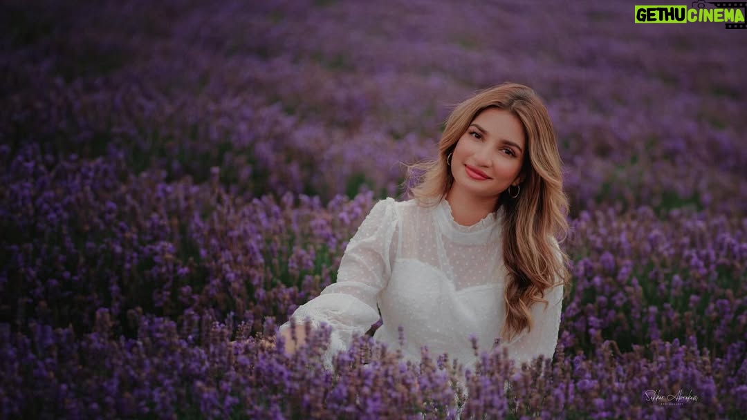 Unaisa Subair - 2.6K Likes - Lost in a lavender dream 💜

LavenderFields #WhiteDress #DreamyVibes #sekharabrahamphotography #InBloom #PurpleHues #EtherealBeauty #FlowerFields #SummerDreams #PeacefulMoments #SerenityNow #FloralMagic #Wanderlust #PureElegance #lavenderlove