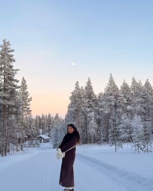 Unaisa Subair Instagram - 🤍❄️